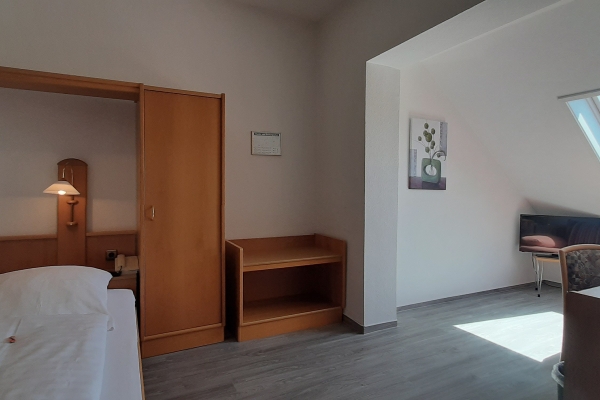 Zur Scharfen Ecke Landgasthof-Hotel